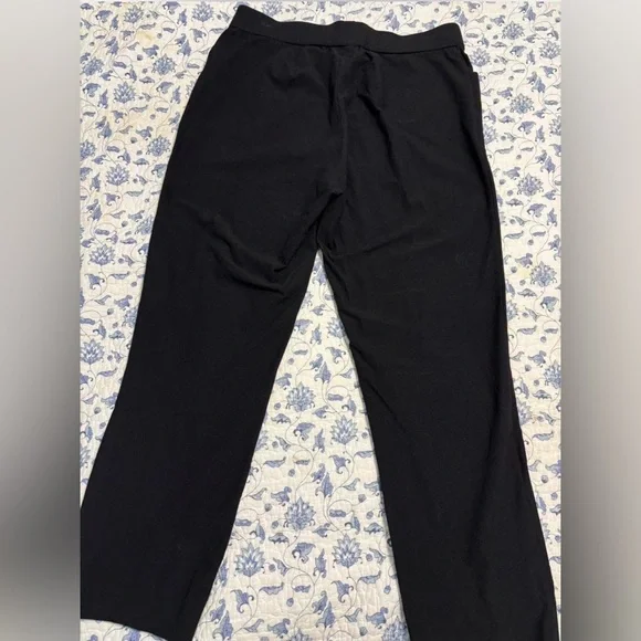Eileen Fisher Black Straight Leg Pants Size Medium Elastic waist 24” inseam - Picture 3 of 6